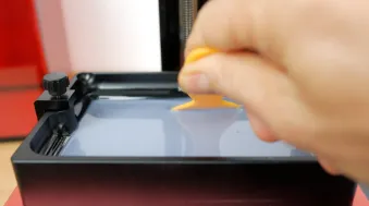 Remove Failed Resin Prints from Your 3D Printer